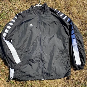 Adidas Vintage Windjacke schwarz 90er mit Streifen an den Ärmeln Größe M - Bild 1 von 4