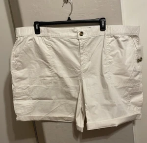 Ivory High Rise Bermuda Shorts 52” Waist Lightweight With Stretch 28W Orig $36 - Picture 1 of 5