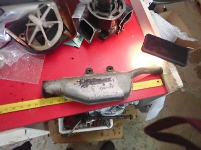 Silenciador/encurtido de escape Yamaha IT 175 1982 Foto 1 de 4