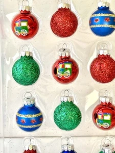 20 MINI TOY TRAIN GLASS BALLS CHRISTMAS ORNAMENTS GLITTER - Picture 1 of 11
