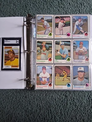 LOTES DE JUEGOS DE INICIO TOPPS-1973 (82/660), 1974 (114/660) con ESTRELLAS, INTERCAMBIADOS, CHECKISTS Foto 1 de 4