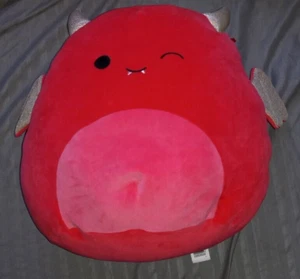 Karlie The 12" Red Devil Bat Halloween Squishmallows Kellytoy - Picture 1 of 3