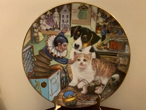 Toying Around Little Shopkeepers Cat Dog Plate Collection By Gre Gerardi - Picture 1 of 8