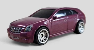 2010 Cadillac CTS WAGON Diorama Sammlerstück DieCast Modellauto 1:64 lila lose - Bild 1 von 9