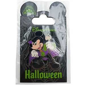 Disneyland Paris Mickey Mouse Dracula Pin Vampire Halloween Disney Parks Badge - Picture 1 of 6