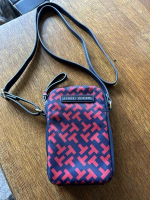 TOMMY HILFIGER CROSS BODY LOGO CROSSBODY SHOULDER BAG BLUE/RED New W/O Tags - Image 1 of 4