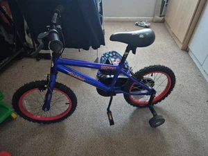 Bicycle - Picture 1 of 4