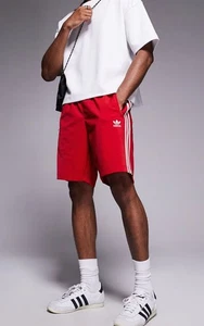 NUOVI PANTALONCINI DA UOMO ADIDAS ORIGINALS FIREBIRD TREFOIL ~TAGLIA MEDIA #IM9421 - Foto 1 di 8