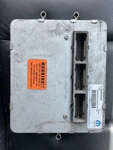 1996 GRAND CHEROKEE 4.0L ECM ECU ENGINE CONTROL MODULE PCM R4886945 - Picture 1 of 5
