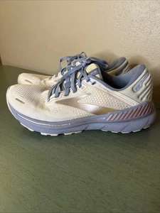 Brooks Adrenaline GTS 22 Beige And Blue Athletic Shoe Women 10 - Picture 1 of 7