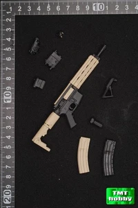 1:6 Scale Iron Workshop Special Weapon COBR M4 (BLACK + Tan) - Picture 1 of 3