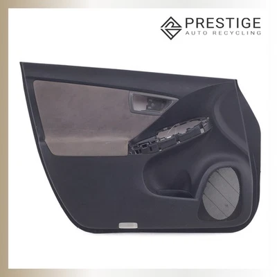 Panel de moldura de puerta delantera izquierda Toyota Prius 2010-2015 67778-X1B06 gris/negro OEM Foto 1 de 4