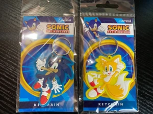 SONIC THE HEDGEHOG + SCHWÄNZE - Offizielle 2D Schlüsselanhänger Sega x 2er Set Bundle - Bild 1 von 5