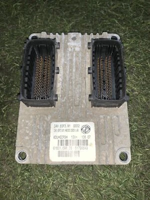 CENTRALINA MOTORE INIEZIONE FIAT GRANDE PUNTO 1.2 (2005 - 2008) BENZINA 51798649 - Immagine 1 di 2