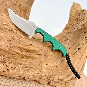 CRKT Minimalist Persian 2379 Fixed Blade Knife 2.76" 8CR13mov w Sheath NIB - Picture 1 of 3