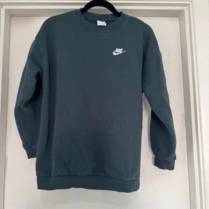 Nike Sportswear Club Fleece Crewneck Sweatshirt Dark Gray/Teal Youth XL - Picture 1 of 4