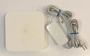 Apple Wireless A1354 AirPort Express Wi-Fi Router Base Station Extreme - Tested - Picture 1 of 5