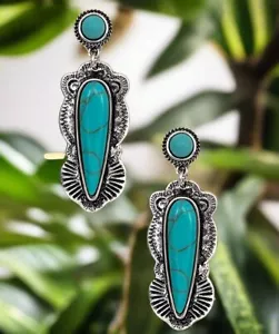 Clip on 2 1/4" western silver and long turquoise stone earrings - Picture 1 of 4