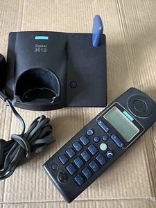 Gigaset 3000 Comfort Mobilteil mit 3015 Anrufbeantworter Basisstation - Zdjęcie 1 z 5