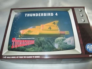 AVENTURAS EN PLÁSTICO 1:48 THUNDERBIRD 4 AIP 10004 - Imagen 1 de 2