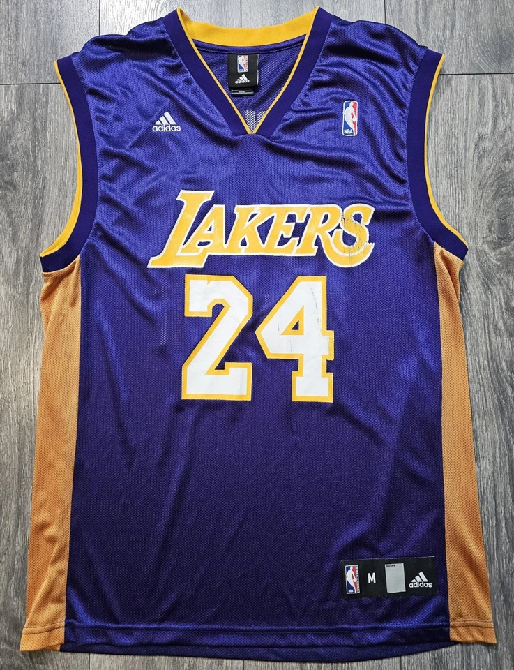 Camiseta De Colección Adidas NBA Los Angeles Lakers Kobe Bryant #24 Púrpura Para Hombre Talla M Foto 1 de 4