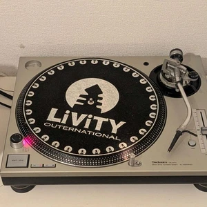 Technics SL-1200MK3D Silver with Dust Cover Direct Drive DJ Turntable System - Picture 1 of 5
