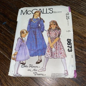 Abito bambina McCall's 8673 vintage Little House on the Prairie modello non tagliato 1983 - Foto 1 di 5