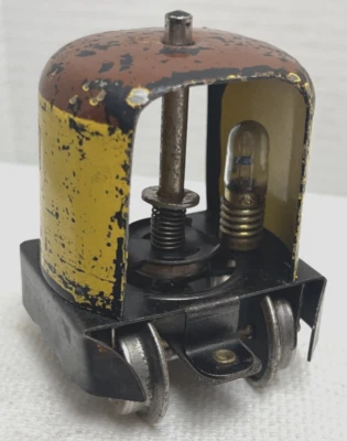 LIONEL POSTWAR 636 CITY OF DENVER LIGHTED VESTIBULE ASSY-FITS 636, 636E, 636W #1 - Image 1 of 4