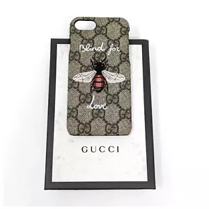 Gucci iPhone 7 Handyhülle GG Blind for Love Bee - Bild 1 von 10