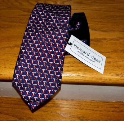 VINEYARD VINES MLB~MINNESOTA TWINS SILK LOGO TIE~NECKTIE~$85 MSRP~NWT - Image 1 of 4