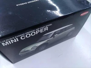 Kyosho 1/18 MINI Cooper Blue - Picture 1 of 10