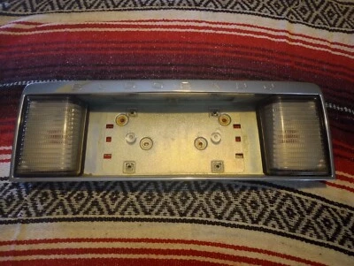 Soporte de matrícula Cadillac Eldorado 1992-2002 - Cromo - Excelente estado Foto 1 de 4