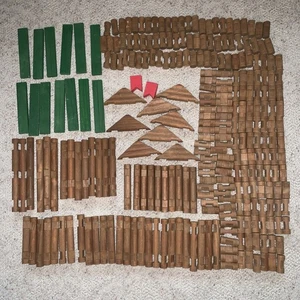 Lincoln Logs 274 Piece Classic Wood Construction logs toy - Picture 1 of 5