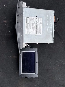 MERCEDES C CLASS W204 2012 MULTIMEDIA RADIO SAT NAV HEAD UNIT A2049003609 Screen - Picture 1 of 6