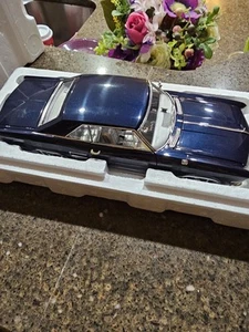 DANBURY MINT ACME 1964 BUICK RIVIERA 1/18 SCALE - Picture 1 of 9