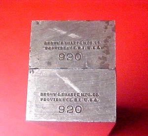 Brown & Sharpe 920 Parallel Set 3/4" x 1 1/4" x 9" Precision Machinist Parallels - Picture 1 of 3