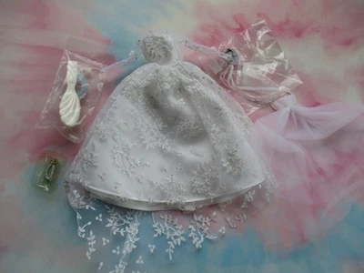 Barbie Fashion #972 Wedding Day Set Reproduction 8-Piece Complete Jewelry - Image 1 of 4