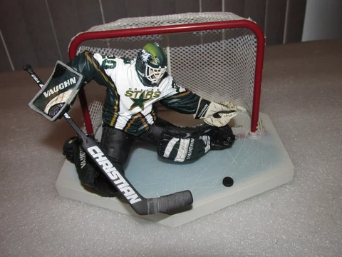 McFarlane 2001 Eddie Belfour Dallas Stars NHL series 1 (open/loose) Cover