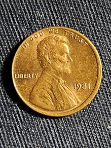 1981 Penny Errors No Mint Mark, Struck Off Center,"N" In God We Trust Rare - Picture 1 of 5