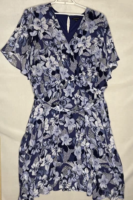 Vestido Lane Bryant Azul Midi Floral Chifón Imitación Envoltura Boda Fiesta Cinturón Mujeres 26 Foto 1 de 4