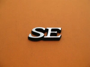 MERCURY FORD SE REAR CHROME EMBLEM LOGO BADGE SIGN SYMBOL USED A5040 - Picture 1 of 3