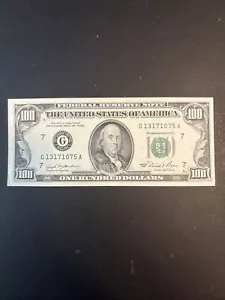 Lightly Circulated Small Head $100 bill (One Hundred Dollar Bill) - Series 1981 - Picture 1 of 2