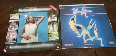 Lot Of 2 Laserdiscs Yoga Moves w Alan Finger And The Joy Of Relaxation W17 — 第 1/4 张图片