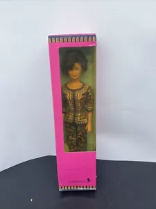 Schöne NRFB 1991 Singapur Mädchen Singapore Airlines Barbie - Bild 1 von 15