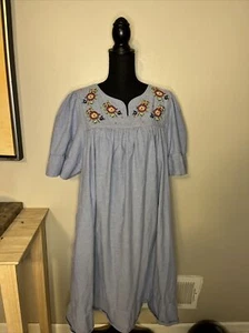 Vestido de casa para mujer BECHAMEL bordado floral chambray talla S - Imagen 1 de 7