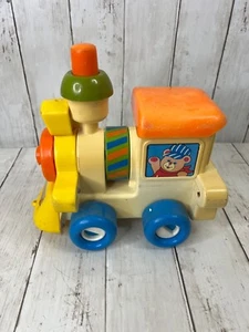 Vintage Playskool Busy Choo-Choo Train Works No Pull String Has Fading Wear - Picture 1 of 9