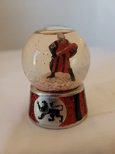Knights Of The Realm Snow globe Medieval Times Theme 2.5" Height - Picture 1 of 11