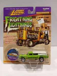Johnny Lightning Frightning Lightnings HAULIN HEARSE 1:64 Diecast - Green - Picture 1 of 4