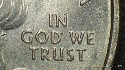 2015-D Blue Ridge Parkway Quarter with Die Chip. Buy & get a free coin. - Image 1 of 3