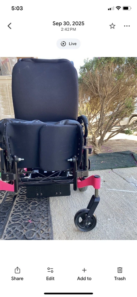 Silla de ruedas Quickie rosa Foto 1 de 4